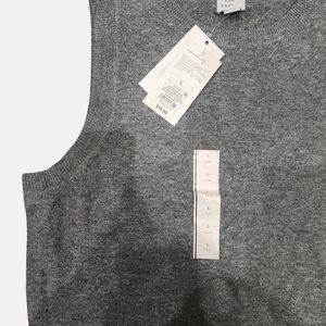a new day Gray Knit Men's Sweater Vest NWT